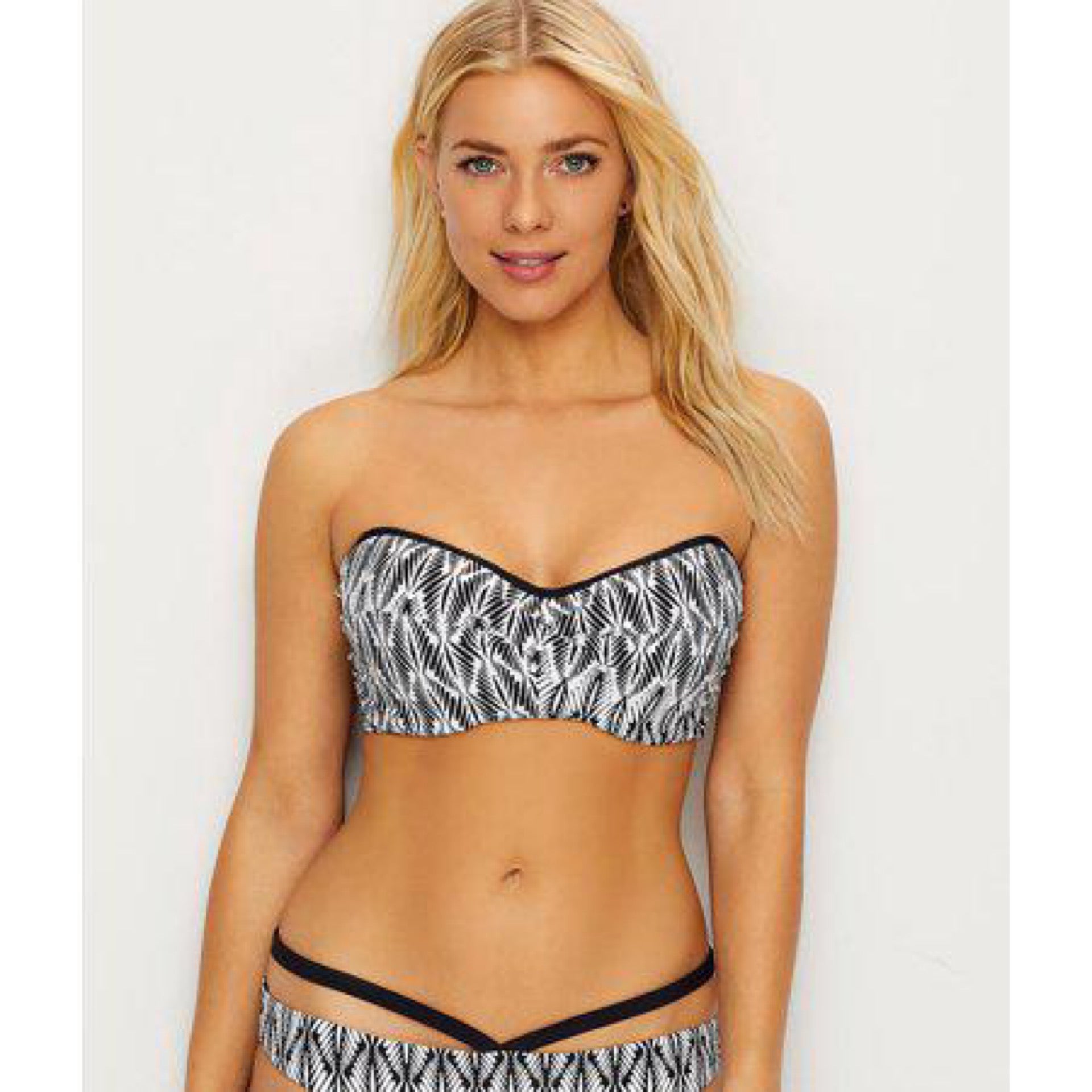 Sunsets Willow Iconic Twist Bandeau Bikini Top