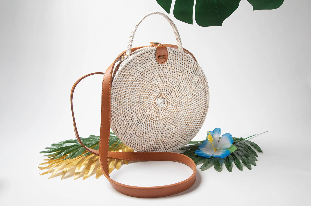 White Summer Woven Ata Rattan Bag - Makuwa Swim Wear